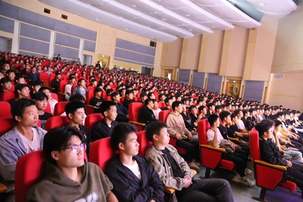 传承淠史杭战天斗地精神 六安市大型庐剧现代戏《情系淠史杭》巡演圆满完成1177.png